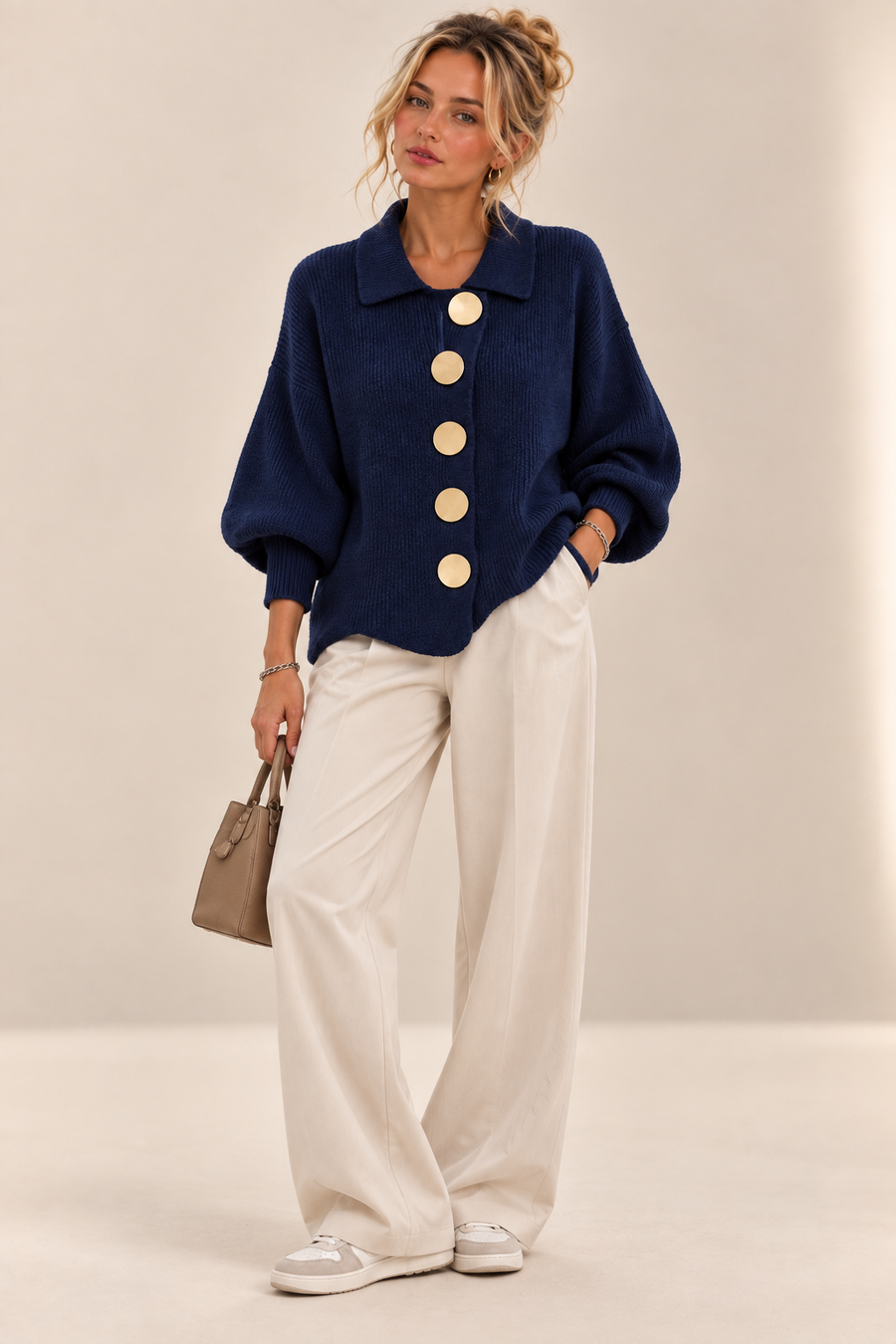 Victoire | Cardigan oversize à gros boutons dorés